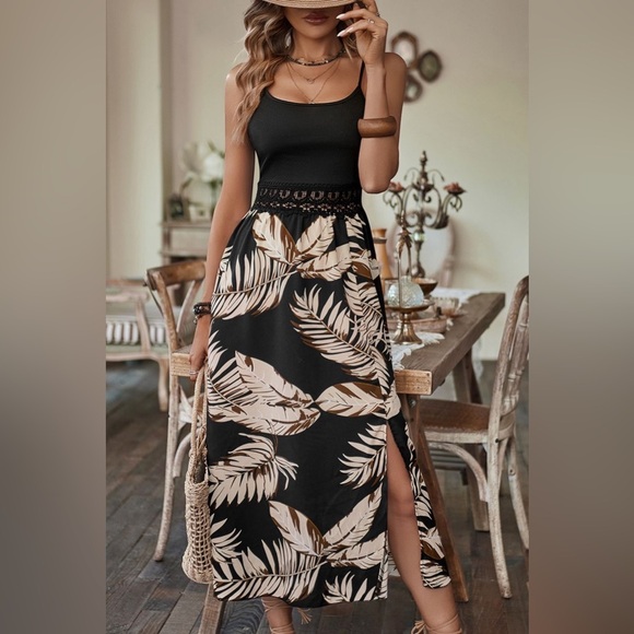Printed Sleeveless Scoop Neck Slit Dress - Picture 5 of 5